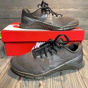 Nike Metcon Training Shoes - Women's size 7.5 (men's 6)